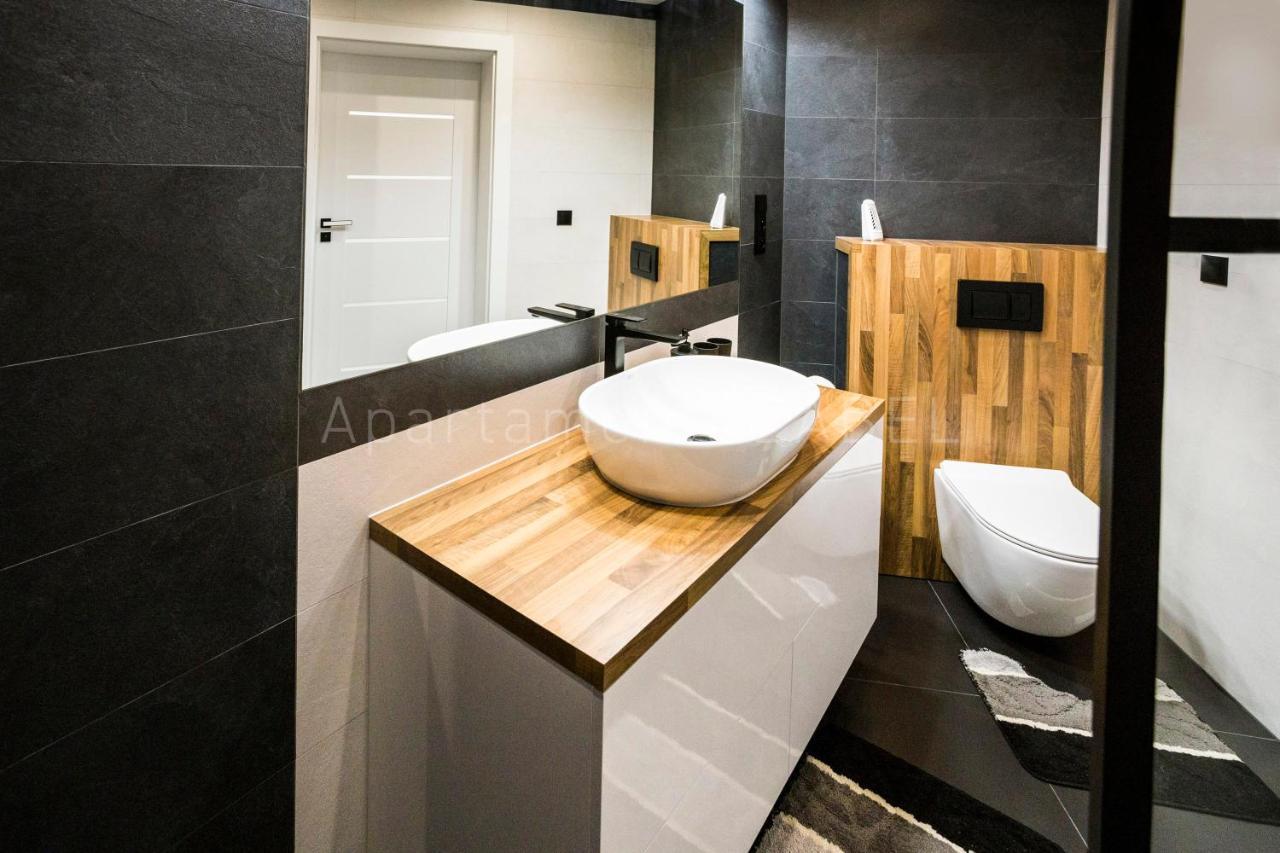 Apartament Izabel Nowy Targ Ngoại thất bức ảnh